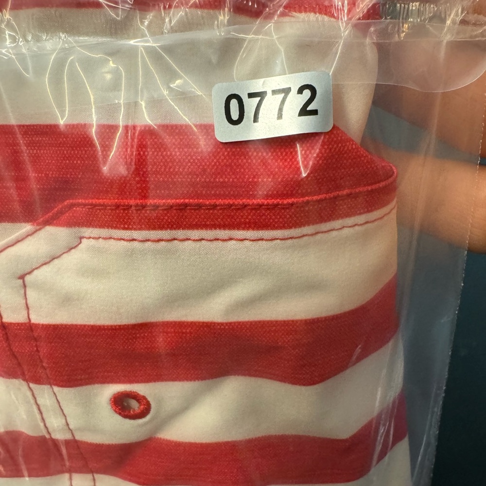 Vineyard‎ Vines Striped Shorts - Picture 8 of 8
